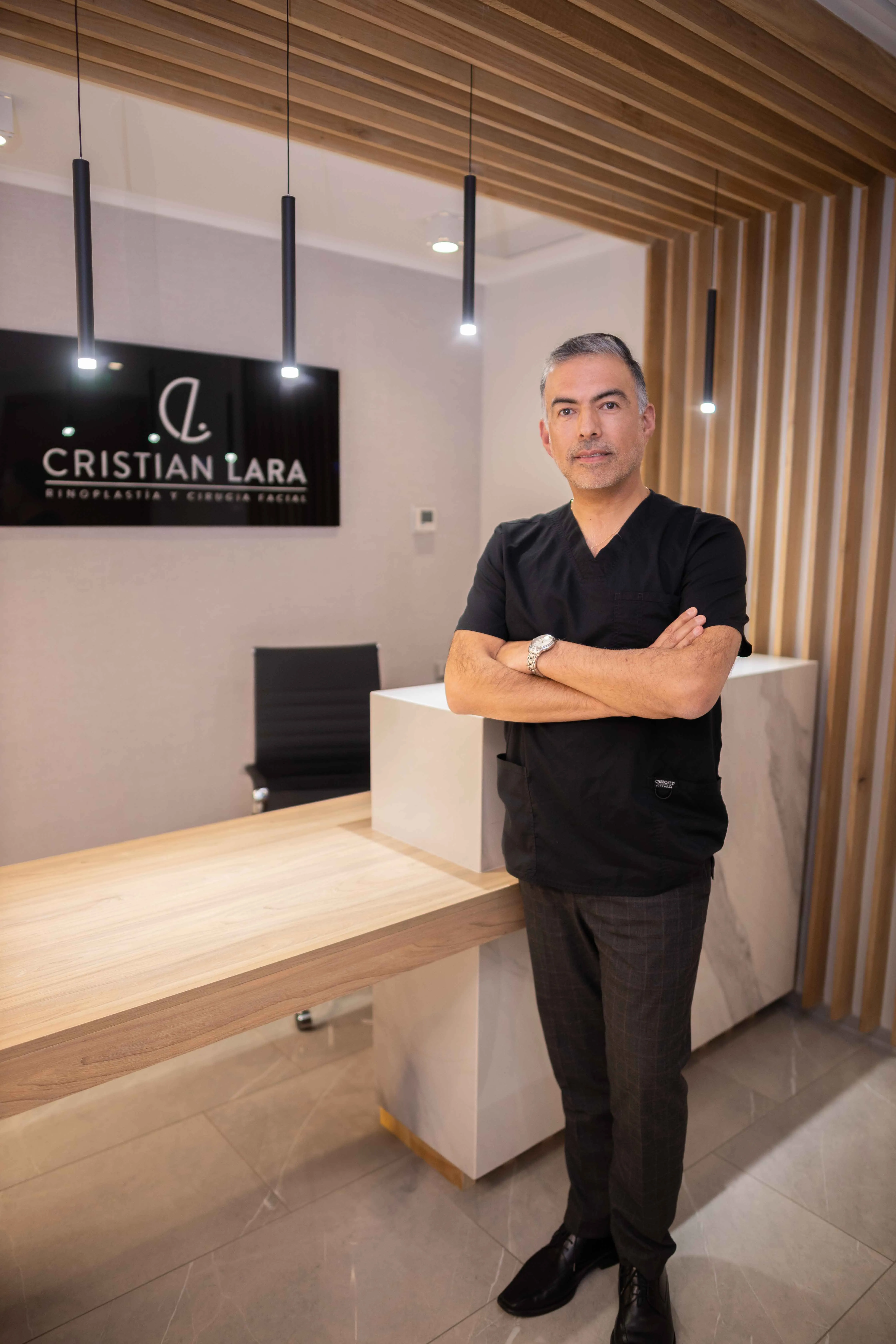 Pieza de diseño para Dr. Cristian Lara